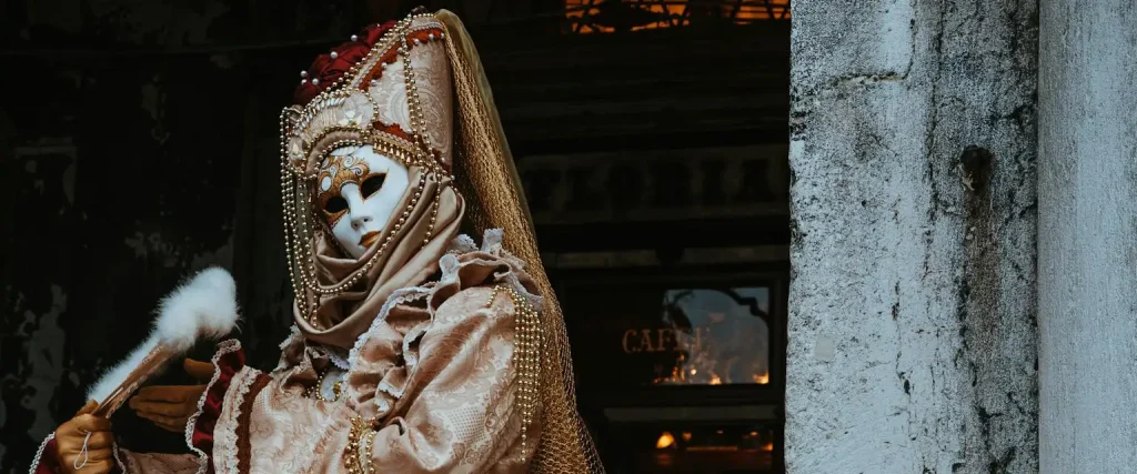 Carnival of Venice 2026: stepping into the celebration, losing the rhythm, finding yourselves again