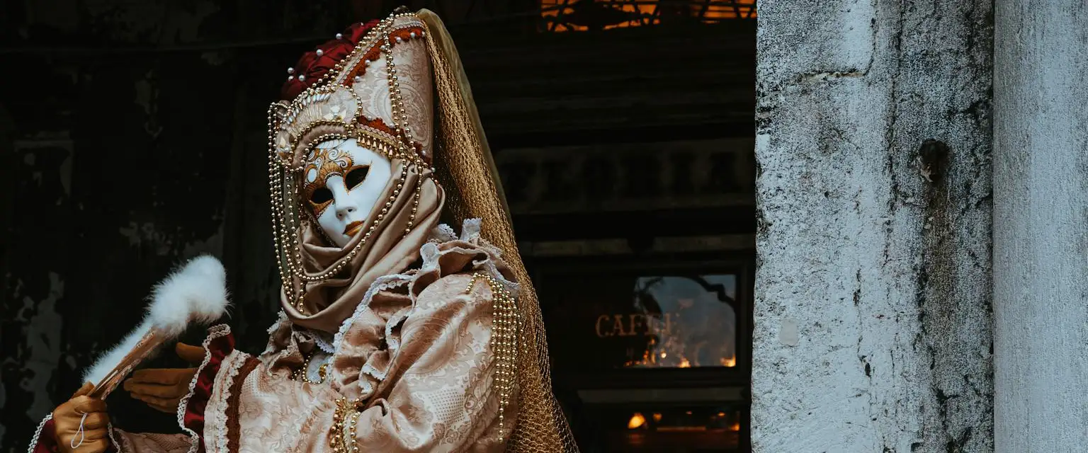 Carnival of Venice 2026: stepping into the celebration, losing the rhythm, finding yourselves again